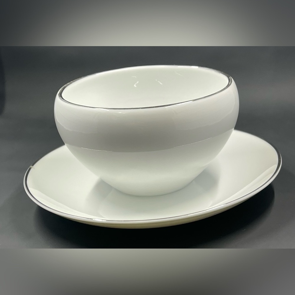 JOHANN Haviland Bavaria Germany Gravy Boat With Attached Under Plate